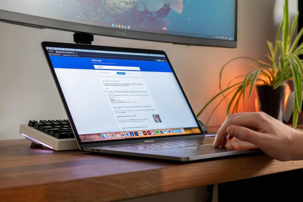 Setting up Google Alerts and Google notifications
